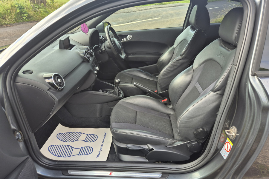 Audi A1 