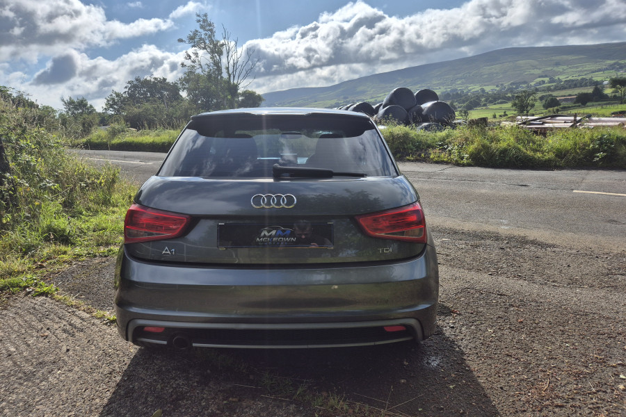 Audi A1 